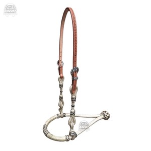 Bosal en cuir brut tressé à la main le plus vendu avec cintre pour équipement de cheval en gros - Product Image 2