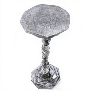 Table d'appoint décorative et design unique en métal aluminium, accessoires de mobilier de luxe pour salon et chambre à coucher - Product Image 1