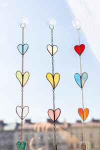 Colgante de pared decorativo hecho a mano con bordado de espejo, pieza artesanal de madera auténtica inspirada en Village Art - Product Image 5