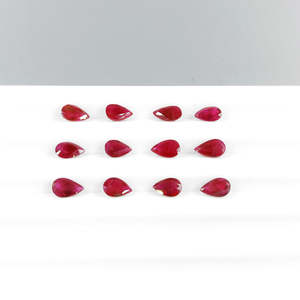 Rubí Natural de Birmania Sin Tratar, Forma de Pera de 6x4 mm, Gema Suelta Facetada de Color Rojo en Corte Cuadrado, Ovalado, Marquesa y Trillón - Product Image 3