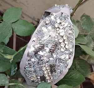 Bandeaux perlés personnalisés à la main Doux rembourré et facile à porter Brodé à la main pour plus de confort - Product Image 4