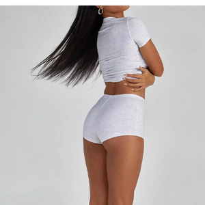 Logo personnalisé solide décontracté brodé femmes Fitness ensembles polyester/coton régulier haut pleine longueur Shorts deux pièces toutes saisons - Product Image 3