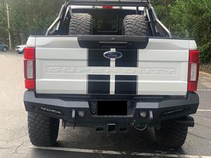2022 Ford F-250 Shelby Super Baja 4x4 Gasolina, Bajo Kilometraje - Product Image 4