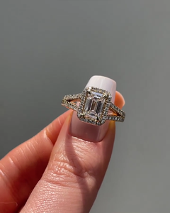 มรกตตัดLabปลูกแหวนเพชรHalo CVDแหวนแต่งงานเพชร2.20 CtwมรกตตัดPaveชุดLabสร้างแหวนหมั้นVS1 - Product Image 4