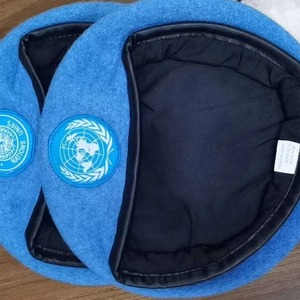 หมวกบีนนี่ขนสัตว์สีฟ้าสุดหรูสำหรับฤดูหนาว - Product Image 3