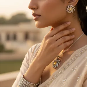 Conjunto de Joyería Fina para Mujer, Plata con Piedras Preciosas Amarillas, Cristales y Perlas Chapadas en Oro, para Bodas y Fiestas - Product Image 2