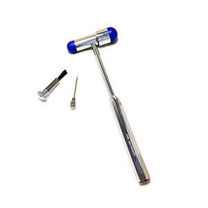 Martillo de Reflejos Neurológicos Buck con Aguja y Cepillo, Manual, de Acero Inoxidable, para Pruebas de Reflejos Precisas y Exámenes Médicos - Product Image 1