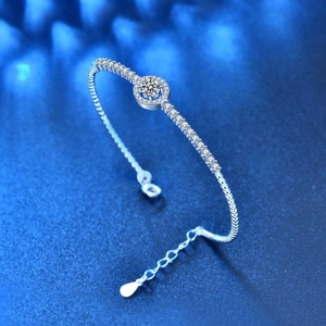 <b>Top</b> Selling Classic Moissanite Tennis Bracelet Timeless Jewellery Piece for Her Available at Affordable Price from India - Product Image 2