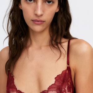 Nuevo Estilo, Impermeable, Alta Calidad, Brasier de Cuero para Mujer, Fabricante Pakistaní, Brasier de Cuero para Mujer en Venta - Product Image 1