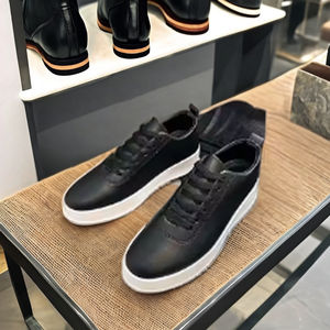 Zapatos de cuero informales para todas las estaciones para hombre Diseño Deportivo Ligero Característica antideslizante Aumento de altura Botines de moda clásicos - Product Image 1