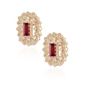 Pendientes de Perlas y Diamantes en Oro Rosa de 14k - Regalo Moderno para Compromiso - Product Image 3
