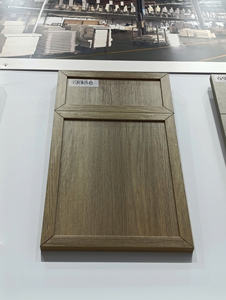 Gabinete de Cocina Modular RTA de Madera Maciza con Acabado Gris Brillante Estilo Shaker Americano de Fabricante Vietnamita - Product Image 6