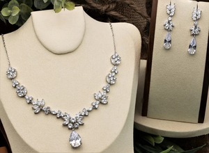 Elegante collar de diamantes cultivados en laboratorio de plata esterlina con pendientes, joyería personalizada, excelente corte, regalo increíble y único para ella - Product Image 4