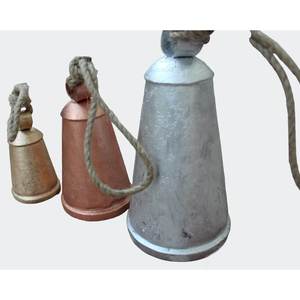 Campanas de vaca gigantes de hierro rústico de 3 piezas, estilo antiguo, para decoración navideña de patio exterior - Product Image 5