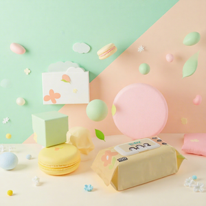 Lingettes humides pour bébés Uniquality, 100 lingettes, sans alcool, non parfumées, pour bébés et adultes - Product Image 1