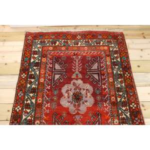 Tapis turc vintage, tapis de 3,6 x 5,9 pieds, tapis rayé rouge et gris - Product Image 3