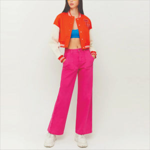 Chaqueta de béisbol Varsity de lana 100% para mujer, chaqueta de béisbol Varsity de calidad superior, ajustada, con logotipo personalizado bordado, venta al por mayor, chaquetas Varsity para mujer - Product Image 4