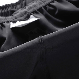 Shorts décontractés pour hommes, coupe classique, confectionnés en tissu mélangé de coton doux, offrant une respirabilité confortable pour un usage quotidien - Product Image 3