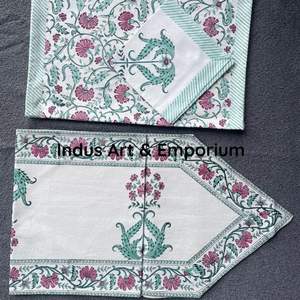 Tapis de Table indien en coton à imprimé Floral, ensemble de 6 serviettes et 6 tapis - Product Image 3