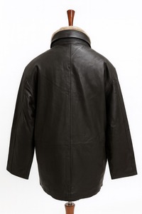 Abrigo de Invierno de Cuero Genuino para Mujer |   Chaqueta de Cuero con Cuello Camisero y Cierre de Cremallera |   Prendas de piel de oveja de primera calidad |   Tinte Liso - Product Image 6