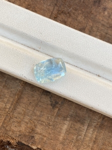 ลูกปัด7.00กะรัตสีธรรมชาติสีขาว/น้ำเงินรูปทรงเบาะยาวและความมันวาวที่ดีสำหรับการทำสร้อยคออัญมณีหลวม - Product Image 4