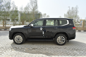 2024 LandCruiser 300 VX MOTOR DIESEL/GASOLINA SUV familiar EN VENTA - Product Image 2