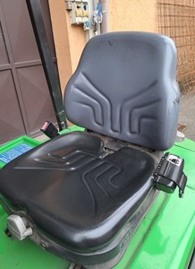 Montacargas Eléctrico Cesab BLITZ 316 Usado, Capacidad de 1.6 Toneladas, Altura de Elevación 5m, Batería de Plomo-Ácido, Tracción en las Cuatro Ruedas, Neumáticos Sólidos, Sistema Hidráulico Lateral - Product Image 4