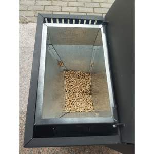 Estufa de Pellets para Interiores Dorello MF011 con Construcción de Hierro para Calefacción de Cocina, para Leña/Carbón - Product Image 3