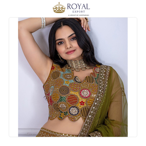 Expertos en la Venta de Lehenga Choli de Primera Calidad en Georgette Star Fox con Bordado Intenso, Multihilo y Trabajo de Lentejuelas - Product Image 2