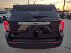 TOP VÉHICULES D'OCCASION LHD/RHD 2020 FORD EXPLORER XLT RWD - Product Image 2