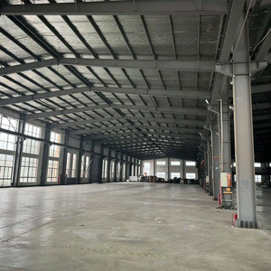 Grande structure en <span class=keywords><strong>acier</strong></span> préfabriquée insonorisée à plancher surélevé, construite sur mesure pour les usines d'exposition et <span class=keywords><strong>de</strong></span> stockage en Équateur - Product Image 1