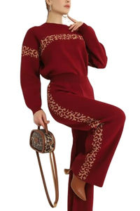 Ensemble de survêtement décontracté pour femme, deux pièces, léger et de haute qualité, style streetwear, idéal pour l'hiver, à prix réduit - Product Image 2