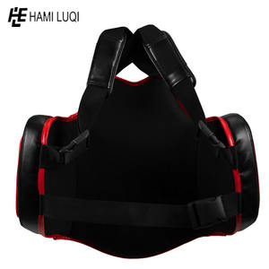 Protège-poitrine absorbant les impacts pour l'entraînement sportif et les compétitions pour le karaté et la boxe Muay Thai en cuir PU en boîte - Product Image 4