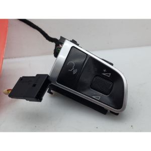 พวงมาลัยมัลติฟังก์ชั่น AUDI A4 Saloon รุ่น 4E0951527AD (11>14) - Product Image 3
