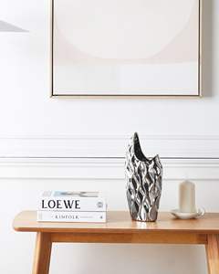 Jarrón de Mesa Grande de Hierro, Diseño Costero, Moderno, de Lujo, Ecológico, Hecho a Mano, para Decoración de Hoteles y Banquetes, por ZAHID EXPORTS - Product Image 3