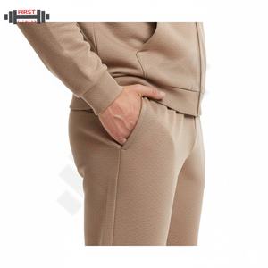 Ensemble de survêtements de course décontractés pour hommes, best-seller, jogging classique à rayures, ensemble deux pièces, logo imprimé, tailles plus disponibles - Product Image 4