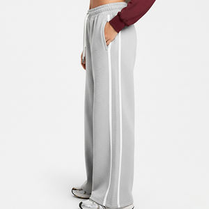 กางเกงวอร์มลำลองคุณภาพพรีเมียม ผ้าฝ้าย 100% 350 GSM สไตล์สตรีทแวร์ ลายแถบสีขาวด้านข้าง ทรงฮิปฮอป รับผลิตแบบ OEM/ODM - Product Image 3