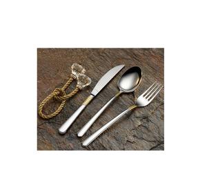 Ensemble de couverts en métal au design tendance et fabriqué avec un savoir-faire élégant pour une utilisation dans les restaurants à domicile et les installations hôtelières - Product Image 5