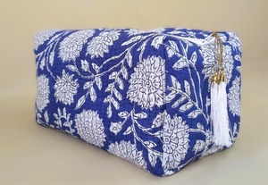 กระเป๋าใส่ของใช้ส่วนตัวแบบผ้าฝ้ายพิมพ์ลายบล็อก ทำมือ ของขวัญ กระเป๋าเครื่องสำอาง กระเป๋าเดินทาง ชุดอุปกรณ์แต่งหน้า สำหรับวันหยุด - Product Image 3