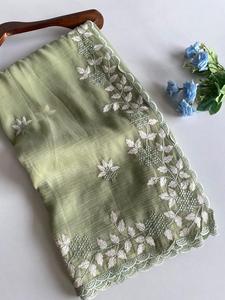 ผ้าส่าหรีจีชิมเมอร์ที่มีด้ายสีขาวสวยงามสำหรับงานปาร์ตี้ - Product Image 3