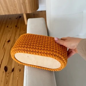 Panier en macramé orange minimaliste, parfait pour le rangement de la cuisine, organisateur de table, porte-fruits et usage décoratif, en provenance d'Inde - Product Image 2