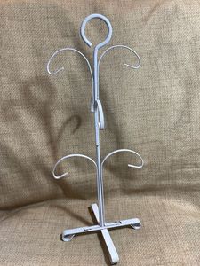 Rustic farmhouse style metal cup <b>stand</b> for neatly displaying coffee <b>mugs</b> in cafes restaurants and modern kitchen spaces - Product Image 2