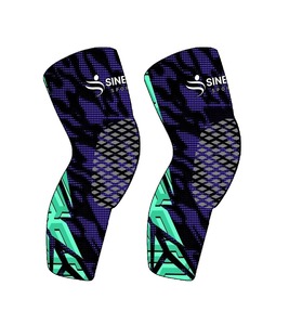 Rodilleras personalizadas de lucha para hombres con diseño de panal, elasticidad ajustable y soporte transpirable, material de poliéster y neopreno - Product Image 3