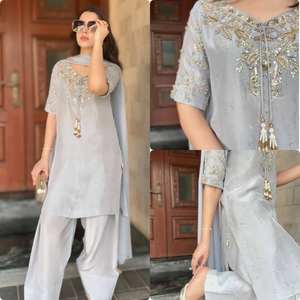 Top vente Style moderne Farshi Palazzo ensemble crêpe haut Dupatta travail à la main perles parties réversibles Diwali fêtes de mariage naturel - Product Image 6