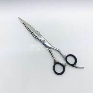 5.75 pouces Double émerillons en acier inoxydable pouce ciseaux de coiffeur Salon utiliser une lame droite pour la beauté et les soins personnels - Product Image 6