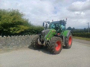 Tractor Agrícola de Ruedas Fendt 1050 4WD de Calidad con Bomba y Caja de Cambios, Motor de 70HP, Transmisión por Engranajes, Alta Productividad, 1 Año de Garantía - Product Image 6