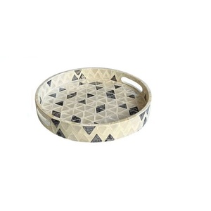 Plateaux décoratifs en nacre naturelle Plateau de service Snacks à café et autres plateaux de service par Indian Metal World - Product Image 2