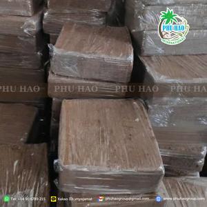 BLOC DE TOURBE DE NOIX DE COCO 5KG Du Viet Nam Choix populaire pour la germination des graines et le conditionnement du sol - Product Image 3