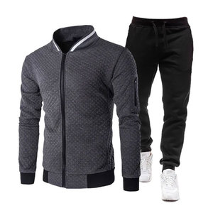 Conjunto Deportivo de Invierno para Hombre, Corte Ajustado, Secado Rápido, Logotipo Personalizado, Diseño de Alta Gama, 100% Algodón, Transpirable, Ecológico, Elástico en Cuatro Direcciones - Product Image 1