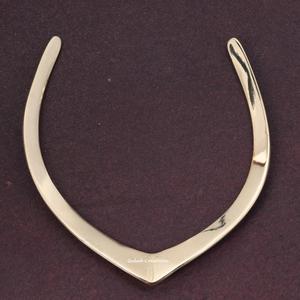 มาใหม่เนื้อ2025ที่มีความยืดหยุ่นสูงสร้อยคอทองเหลืองที่ทันสมัยและของสะสมในราคาขายส่งโดย Zam ZAM Impex - Product Image 5